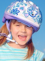 girl-bicycle-helmet-200-300